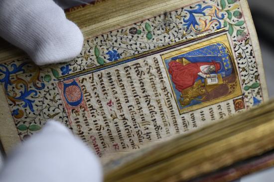 Libro de horas perteneciente a la colección del Museo de Artes Decorativas